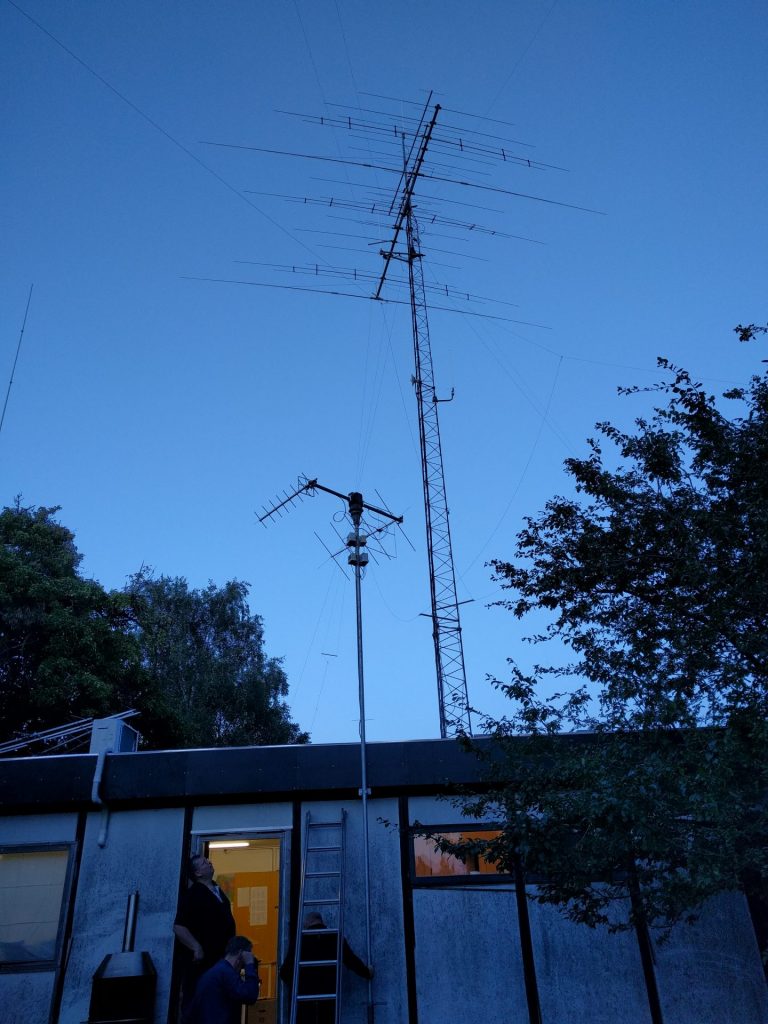 OZ7SAT SatNOGS antennas